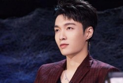 最新爆料男明星,神秘男星新恋情曝光，细节令人咋舌